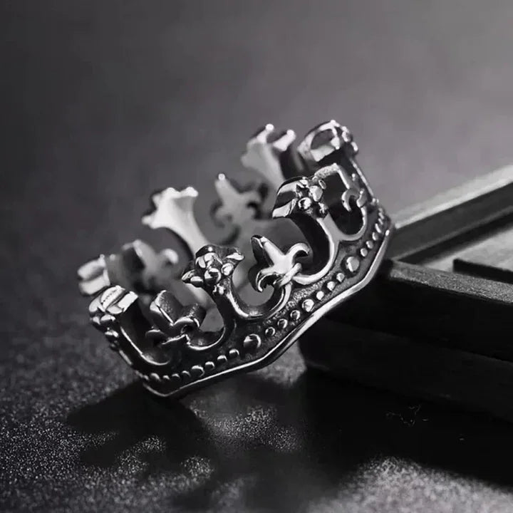 Ironborn Vintage Gothic Ring