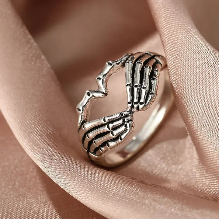 Heart of Shadows Ring