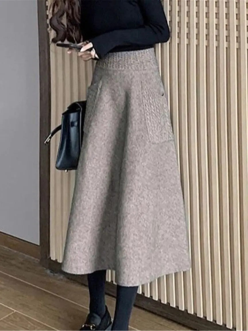 Marseille 100% Wool Knit Midi Skirt