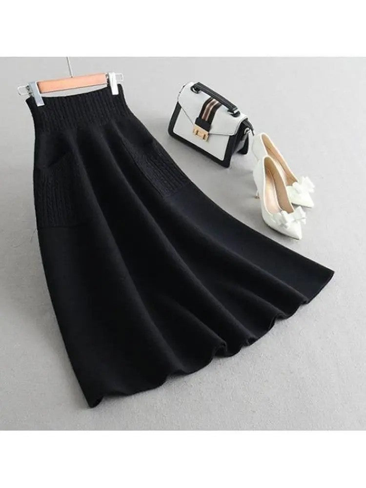 Marseille 100% Wool Knit Midi Skirt - Onyx Black